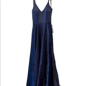 COPY - B.Darlin Satin V-Neck A-Line NAVY Gown Size 7/8. NWT